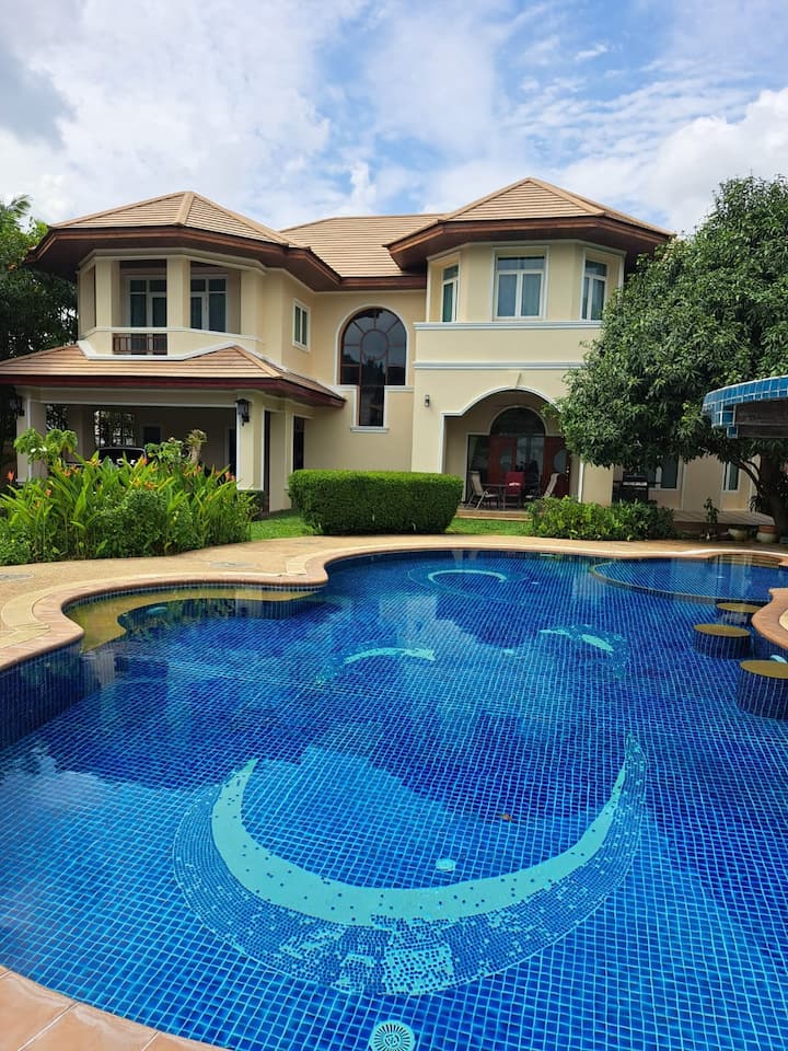 7 Bedroom Pool Villa + Waterfall.patong 7km - Phuket district, Thailand