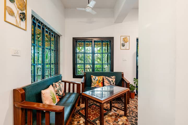 Living room 2 image 3
