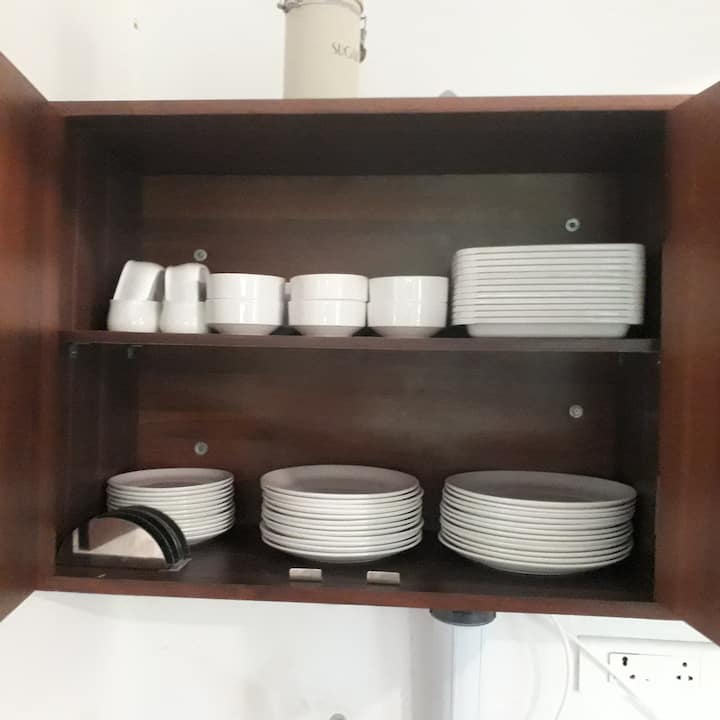 Full kitchen image 3