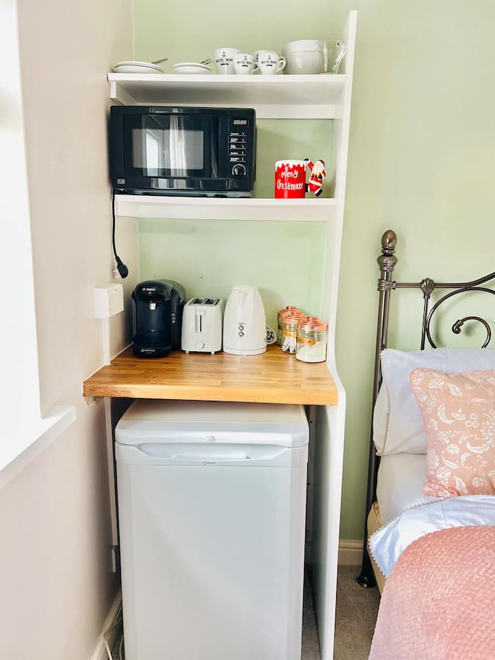Modern Private Suite - Emsworth