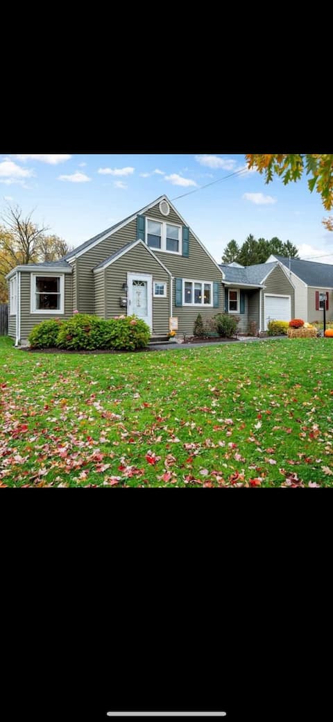 Charming East Syracuse home