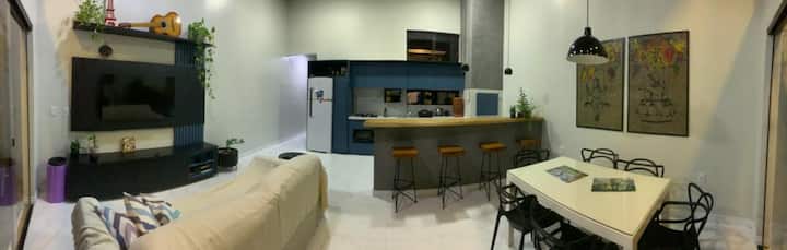 Casa Inteira Em Florianópolis - Florianópolis