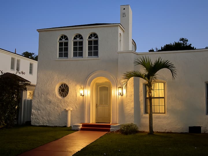 Stunning Miami Villa Near Port & Mia | Sleeps 12 - Miami