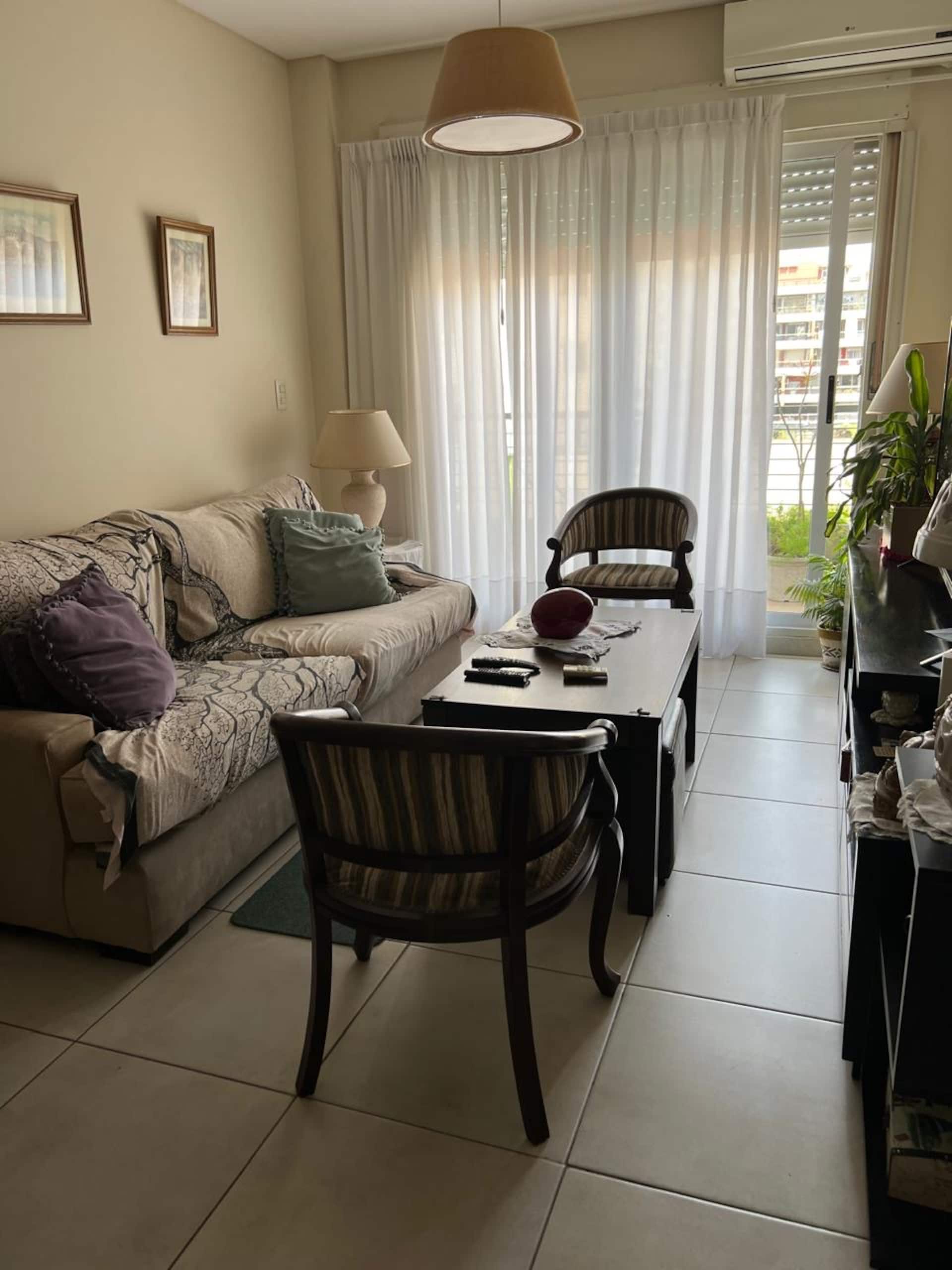 Apartamento de 3 ambientes com 2 quartos e vaga em Villa Urquiza