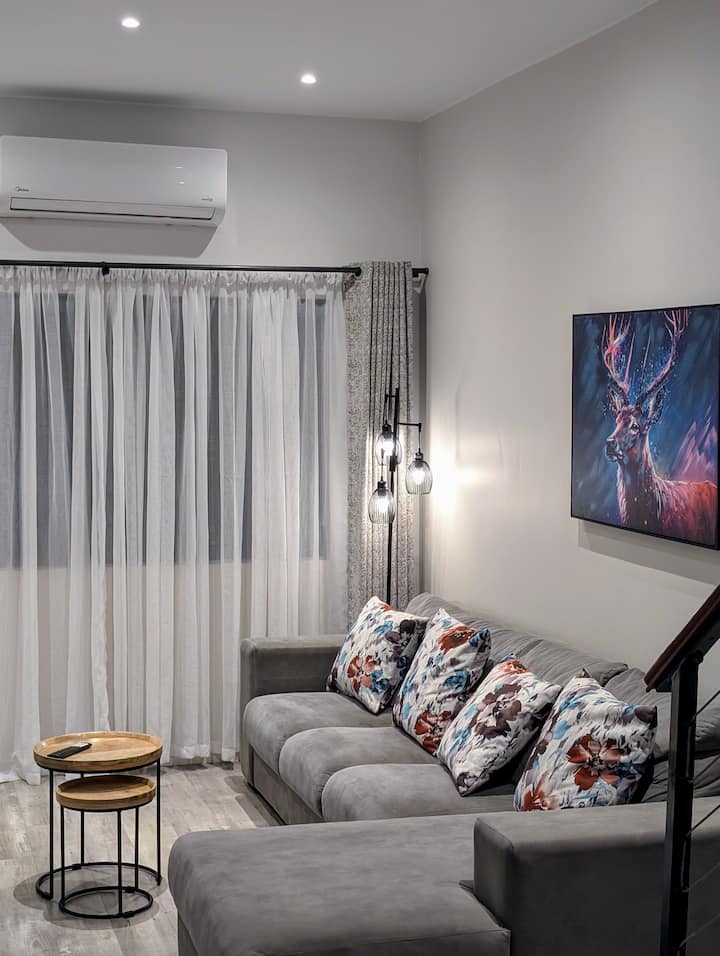 Mopani Villa Luxury Apartment Victoria Falls - Victoria Falls