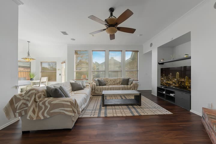 Harmonest: 4br Home In Central Frisco W/ Pool - Plano, TX