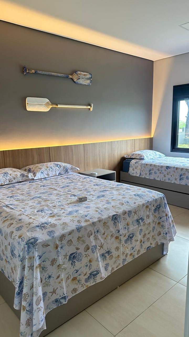 Gray Royal Suite - watu 4.