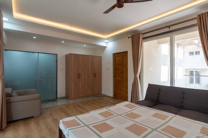 Living room image 1