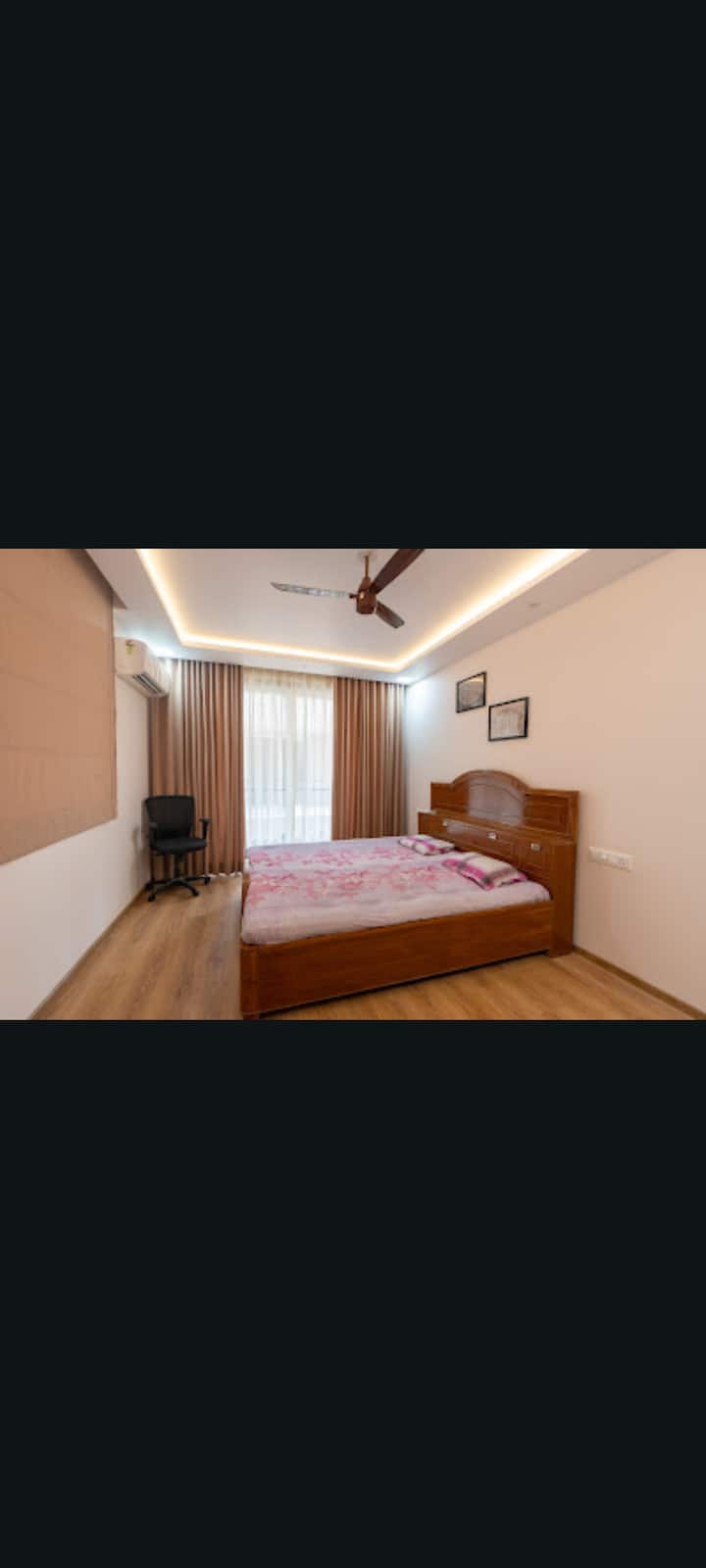 Bedroom 1 image 2