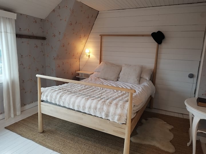 غرفة النوم 2