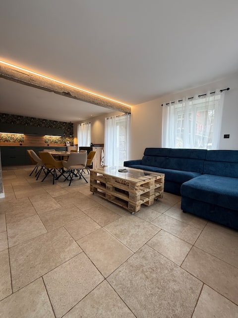 Propriété Airbnb réussie: At 162 • Cozy house for 8 people in the heart of the Vosges à Anould