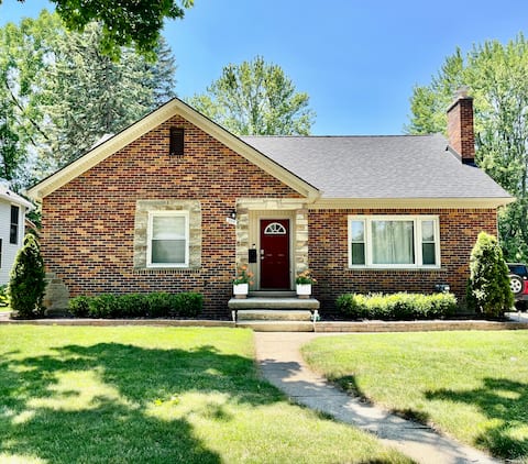 Downtown River Front home!