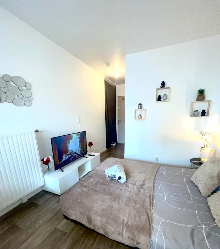 Charmant Studio Cosy Avec Terrasse - Saint-Jacques-de-la-Lande
