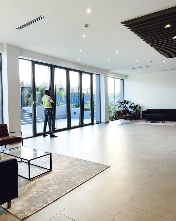 Loxwood Suite W04-03 - Accra