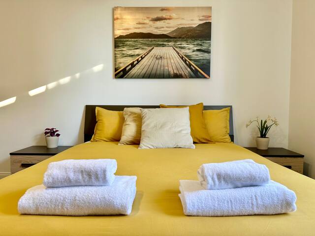 Modern Bright Apartment – St. Peter