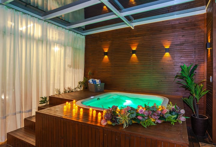 Refúgio D Rosa/cineminha Na Jacuzzi - Imbituba