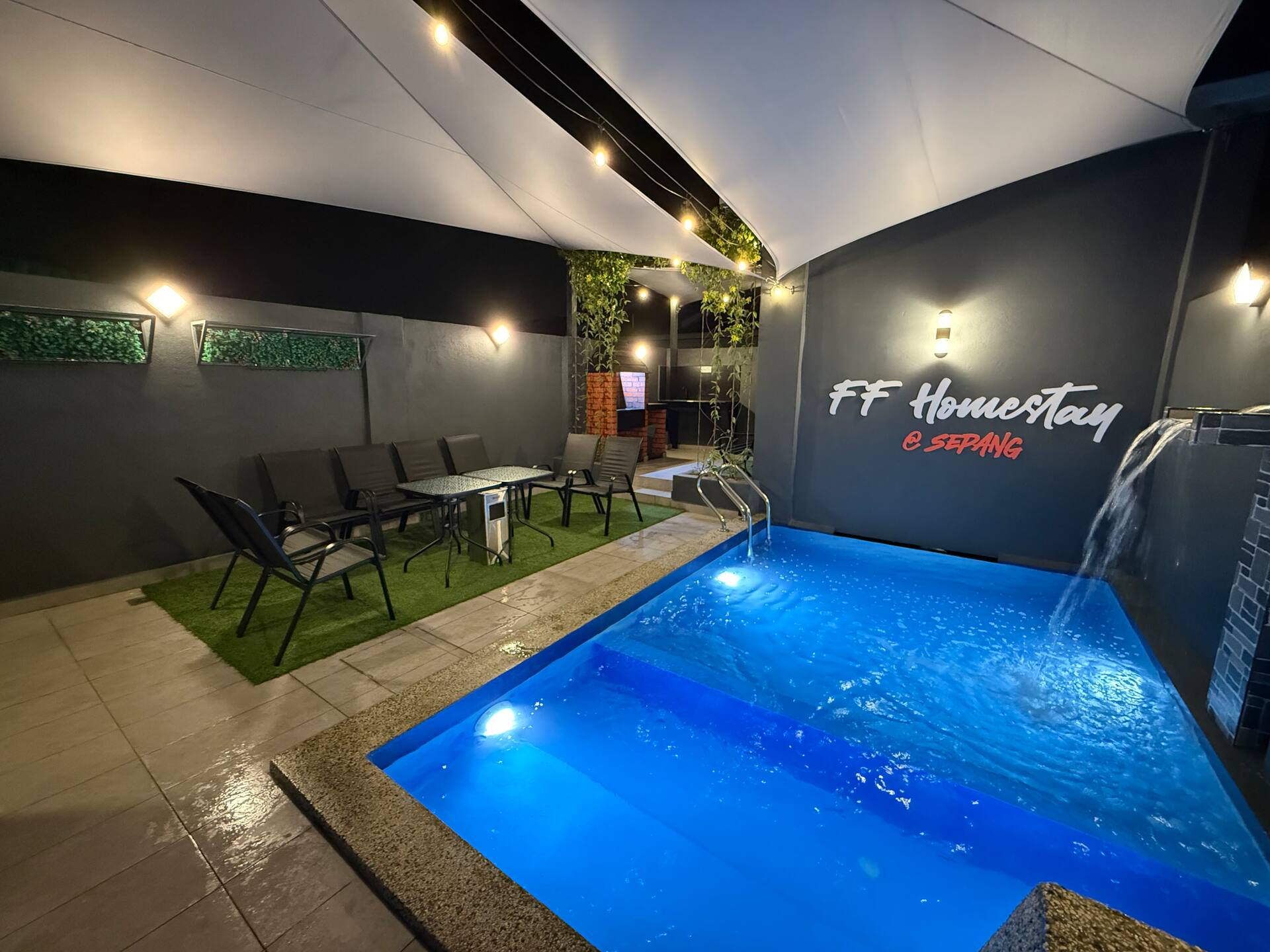 FFHomestay @Sepang | Pool, BBQ, Netflix, Near KLIA