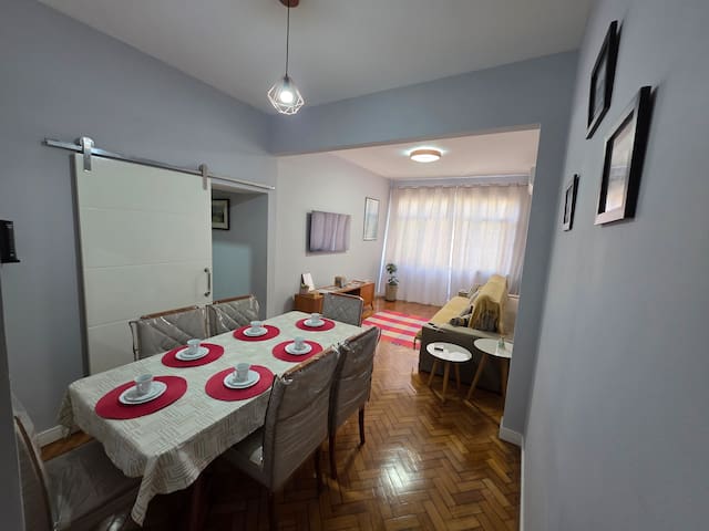 O melhor de Copacabana (150m da praia + vaga)