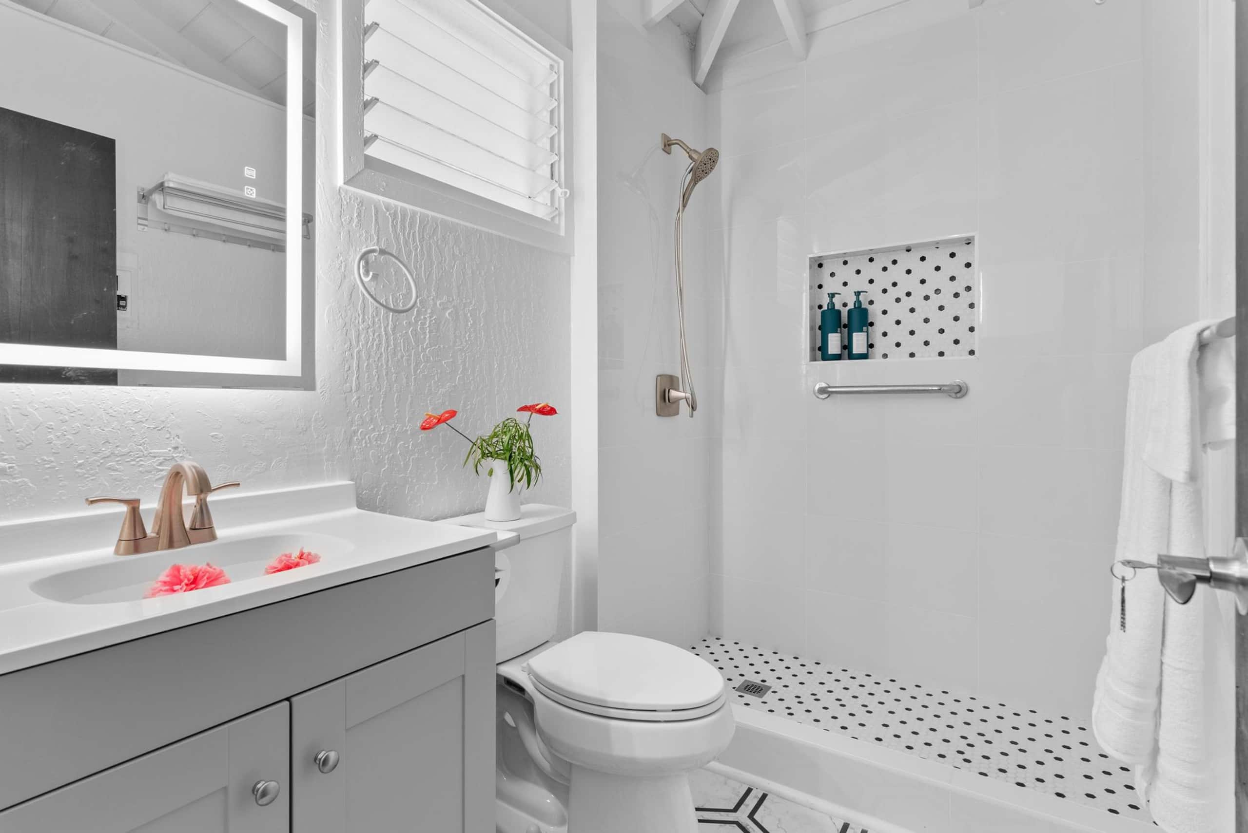 Guesthouse in Kailua-Kona · ★4.94 · 1 bedroom · 1 bed · 1 private bath - Image 21