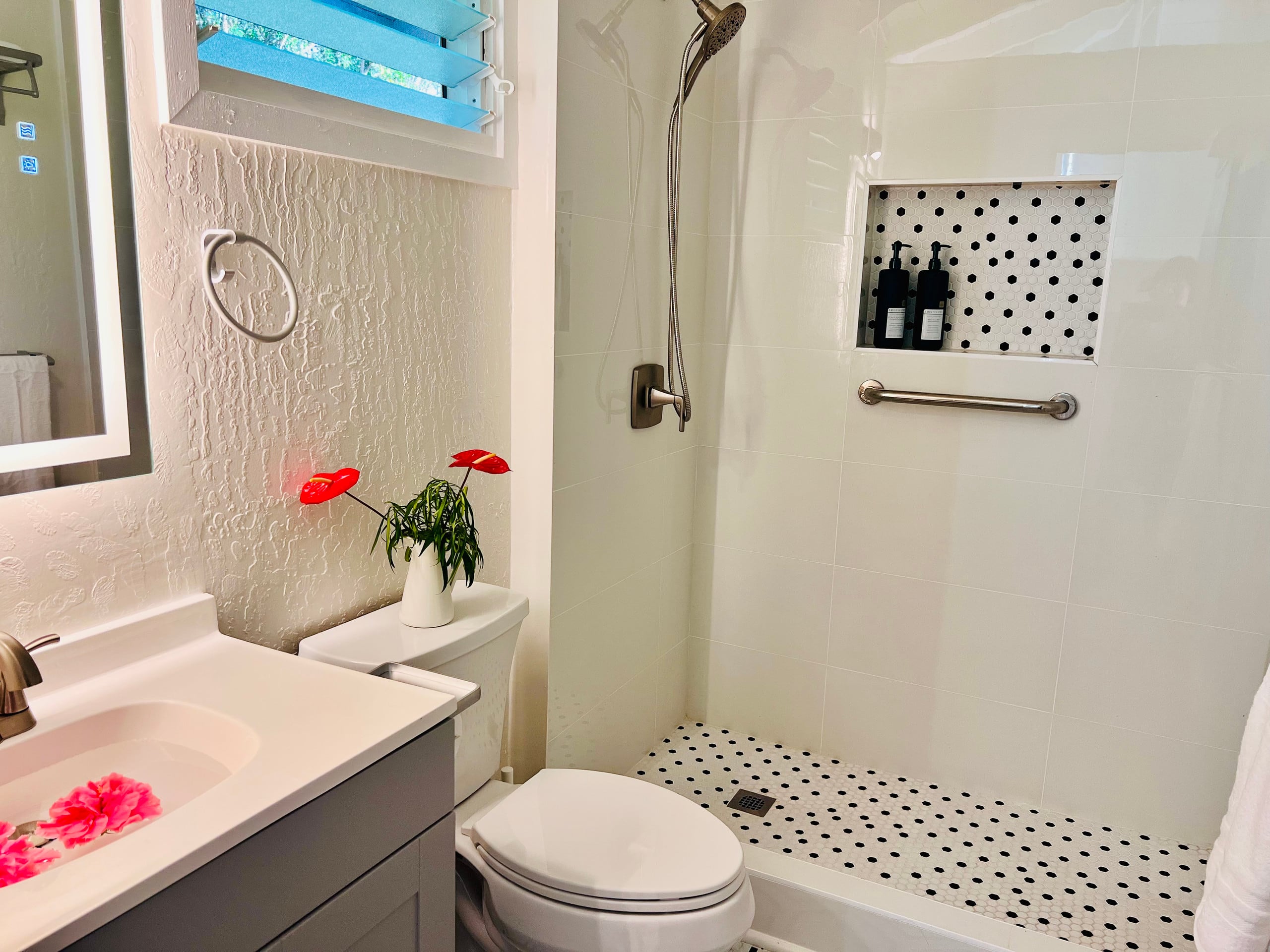 Guesthouse in Kailua-Kona · ★4.94 · 1 bedroom · 1 bed · 1 private bath - Image 27