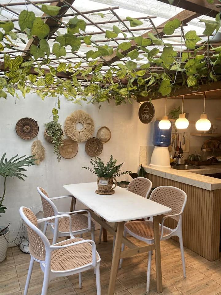 Jena Rest House - La Carlota City