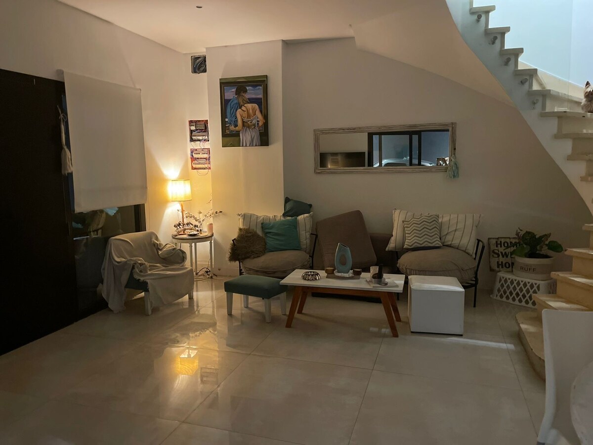 Apartamento com 3 dormitórios em San Isidro