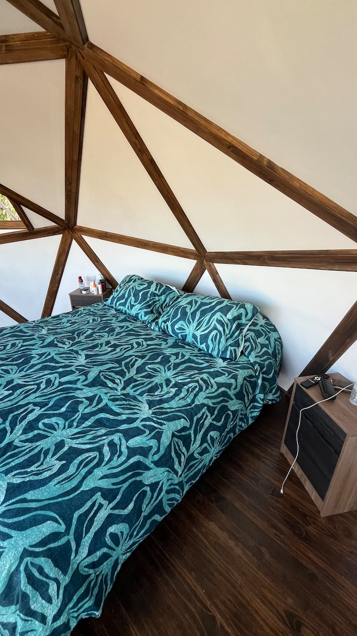 غرفة النوم 1