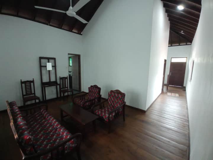 Dinu Villa | Green Retreat + Local Culture - Hikkaduwa