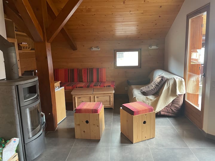 Praz De Lys (74)
Appart Dans Chalet
Sur Les Pistes - Taninges