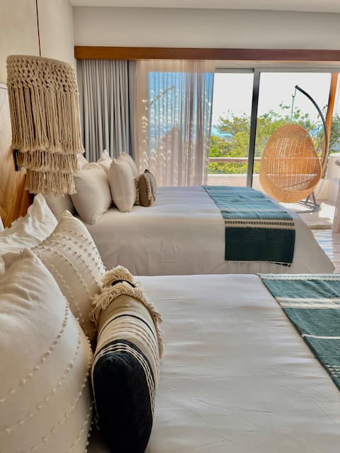 Oceanview Condo with Private Pool #909