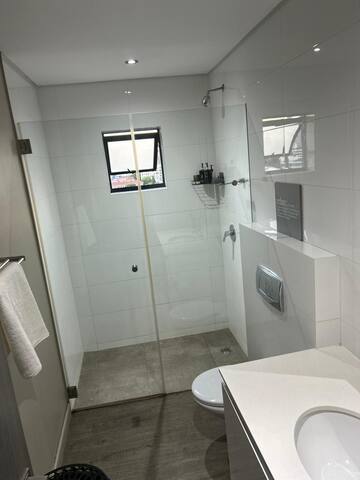 Sloane square apartment unit 20 gallery image 5