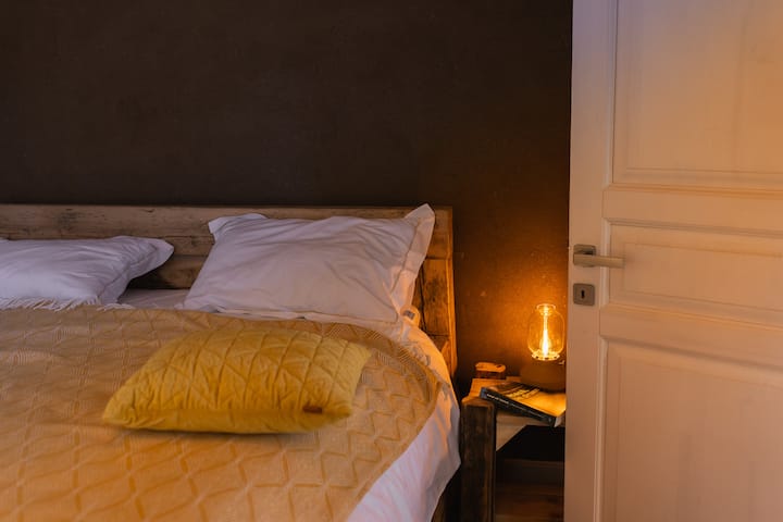 غرفة النوم 1