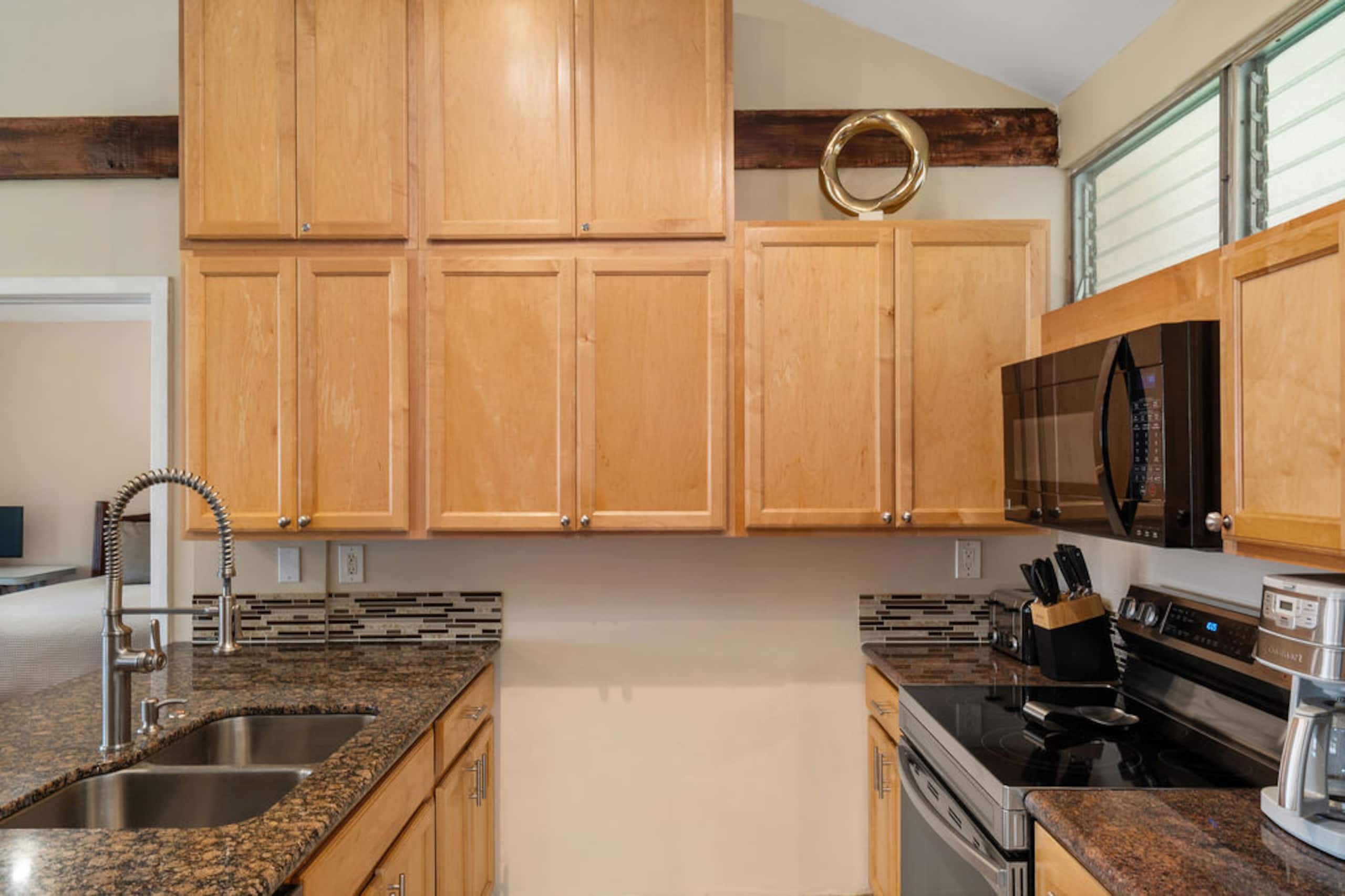 Condo in Kihei · ★4.9 · 2 bedrooms · 3 beds · 2 baths - Image 7