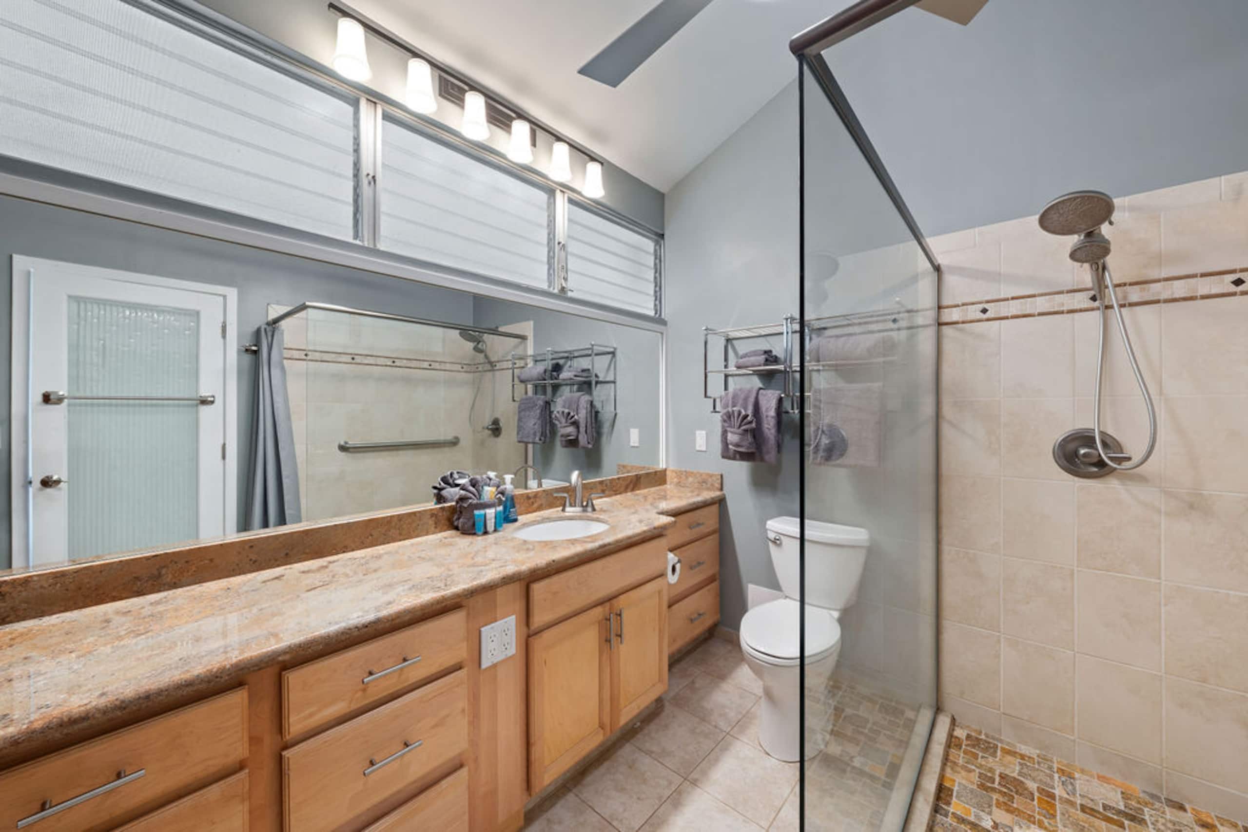Condo in Kihei · ★4.9 · 2 bedrooms · 3 beds · 2 baths - Image 18