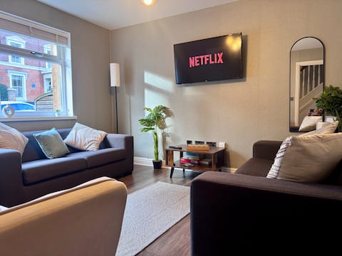 Top performing Airbnb: 20%OFF|HurryUp|Birmingham|Business|WiFi|Sleeps7 in Edgbaston