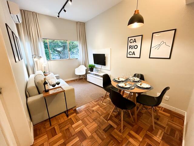 Garden Leblon – Área externa e próximo a praia.