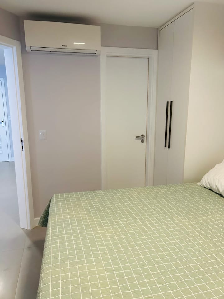 საძინებელი 1