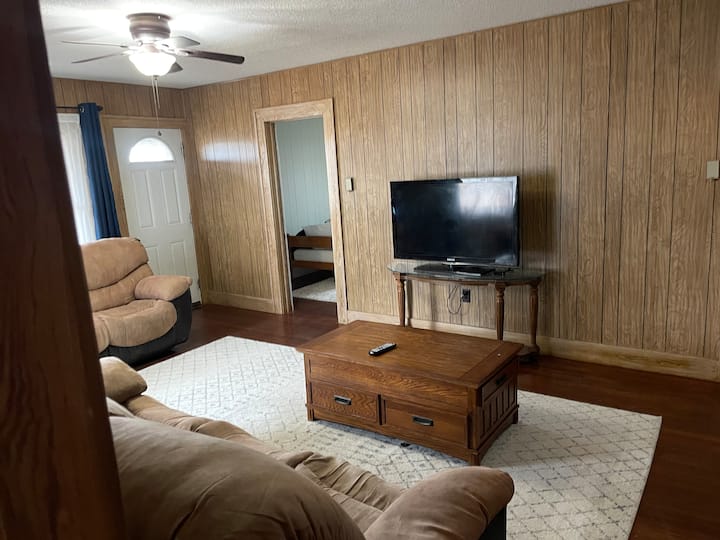 Pheasant Run Lodge - Great Salt Plains Lake, OK