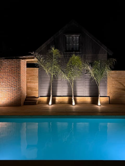 30° Pool | Pet Friendly | Near the Sea