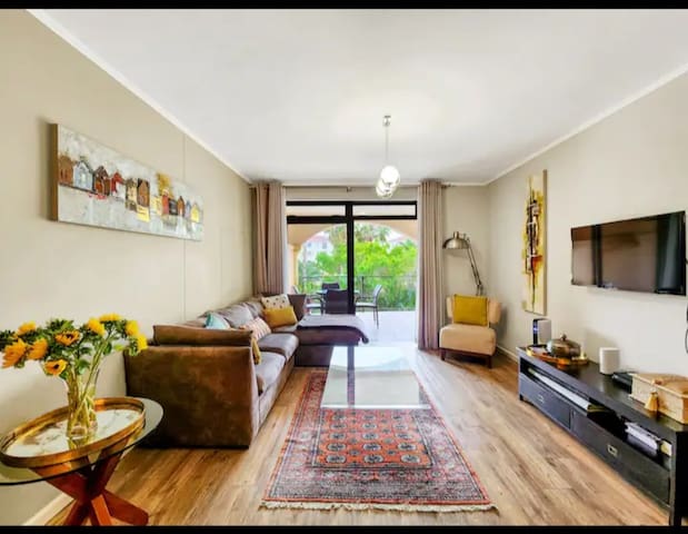 25% off Luxury 2 bed Island club