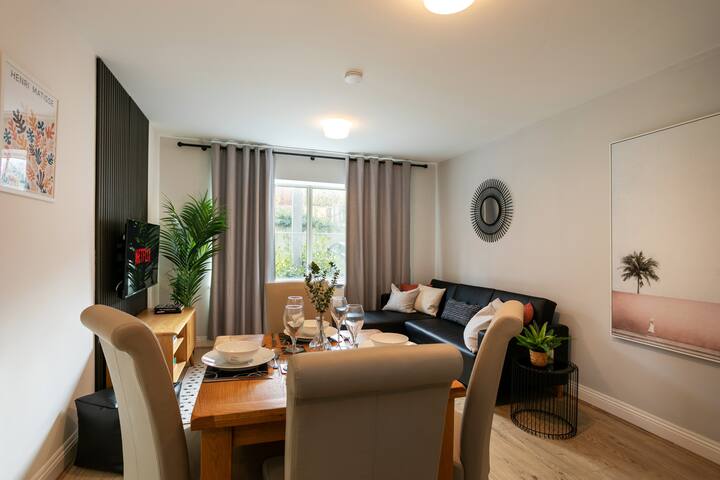 Contractors | Families | Big Discounts | Parking - Reading
