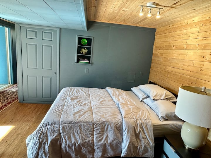 Ambienti i dhomës së gjumit