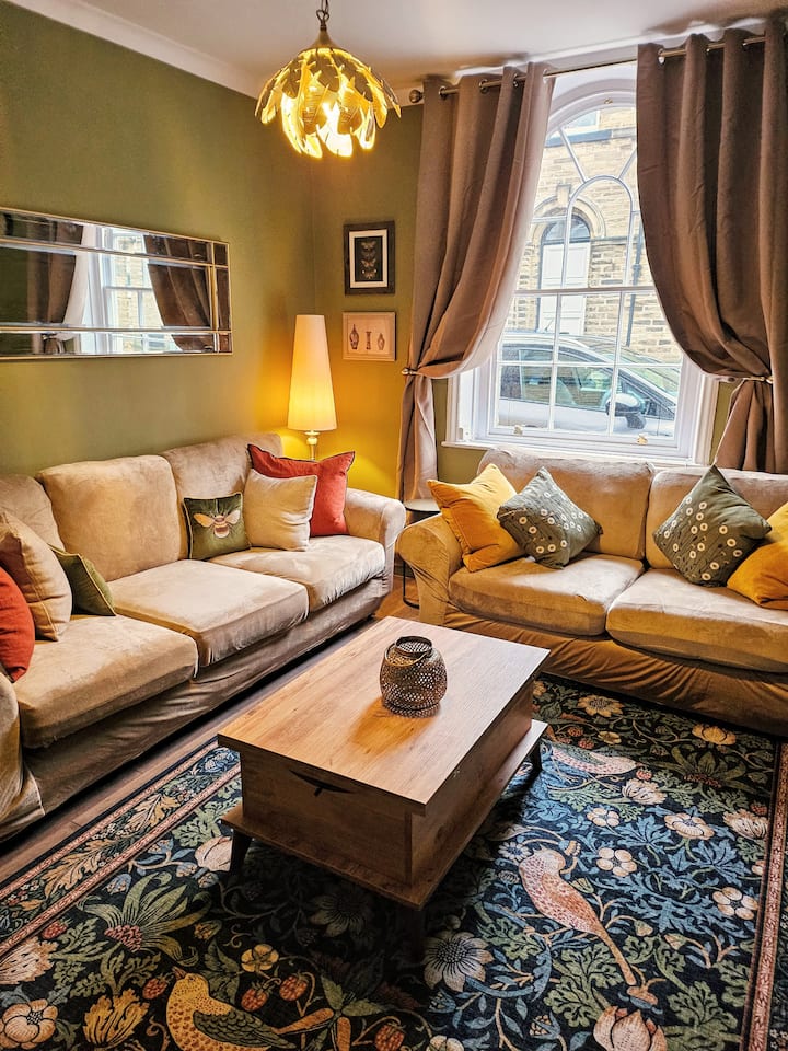Characterful Grade Ii Listed Victorian Terrace - Bradford