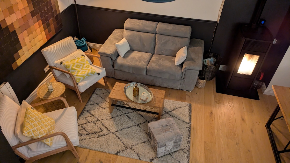 Successful Airbnb property: Quiet house with terrace in the heart of the city in Valenciennes