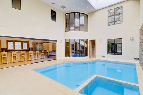 Heated Indoor Pool & 10 Miles to DC!