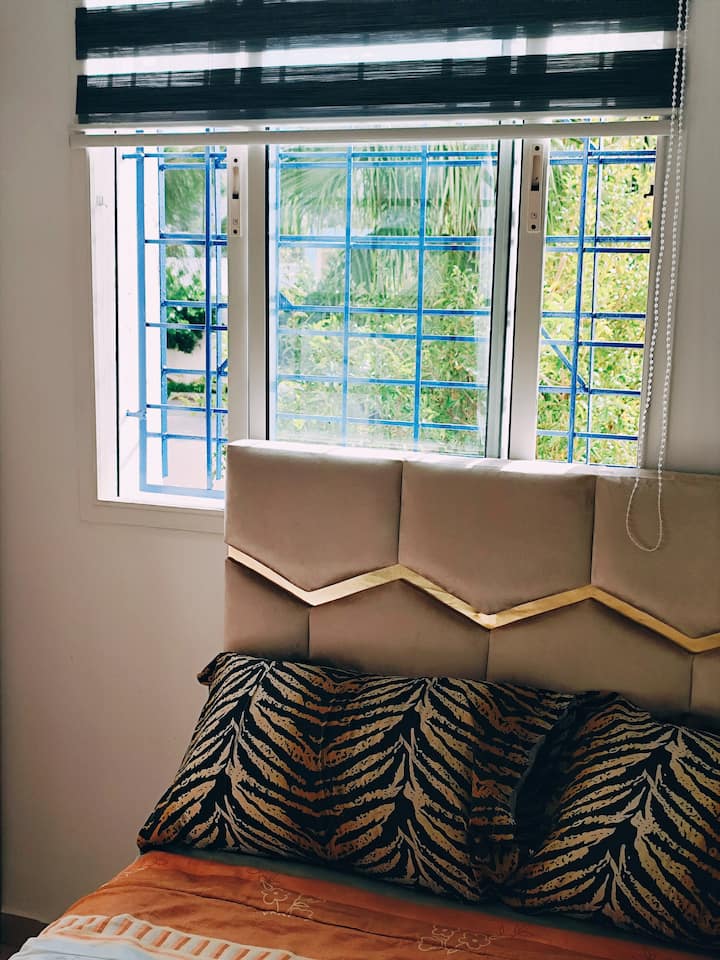 غرفة النوم 2