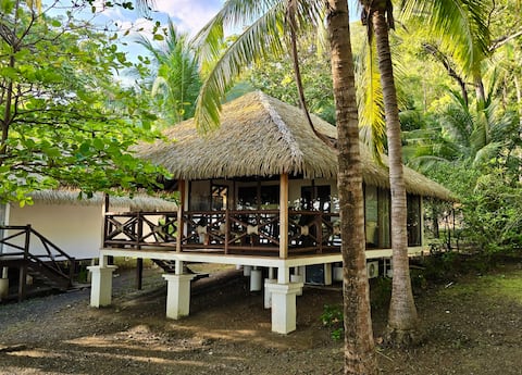 Seaside Sanctuary • Steps to Surf • Fast Internet