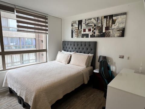 Comfortable master bedroom/great quality/breakfast