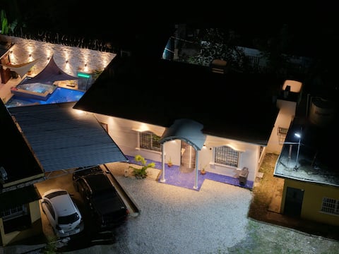 Modern house/pool access + jacuzzi/electric floor