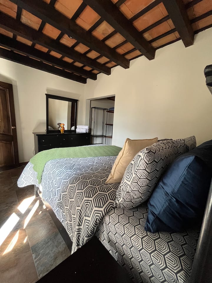 საძინებელი 2